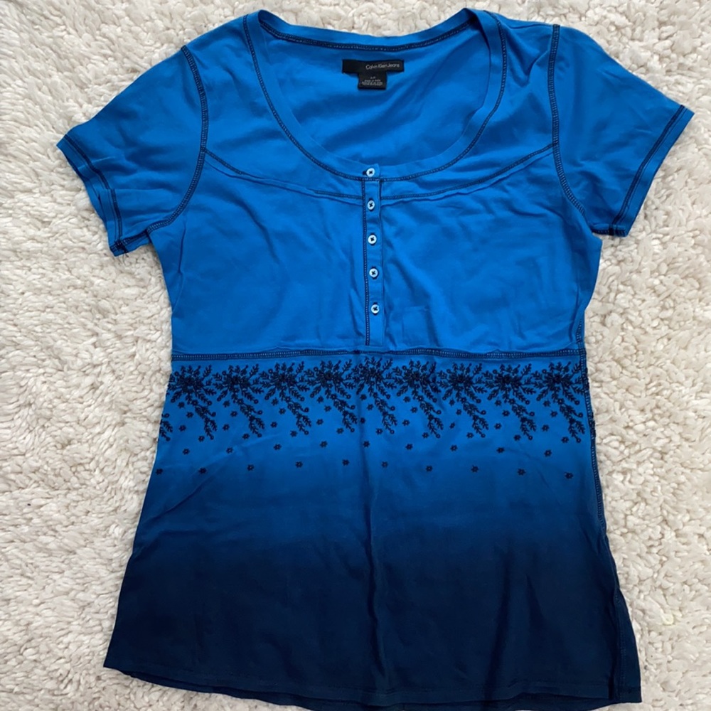Calvin Klein tee - new